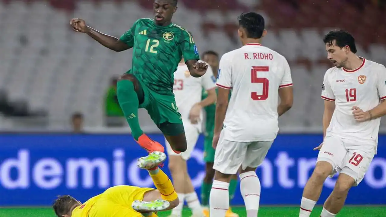 روما يرفض عودة سعود عبد الحميد.. نفي اهتمام سعودي من الرياضية